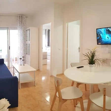 2 Bedroom Apartment Torrevieja 100 M To Playa De Los Locos ,Pool Exterior foto