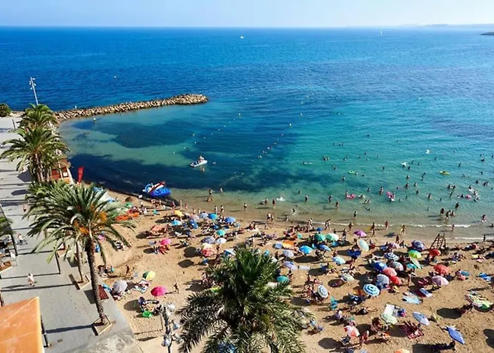 2 Bedroom Apartment Torrevieja 100 M To Playa De Los Locos ,Pool